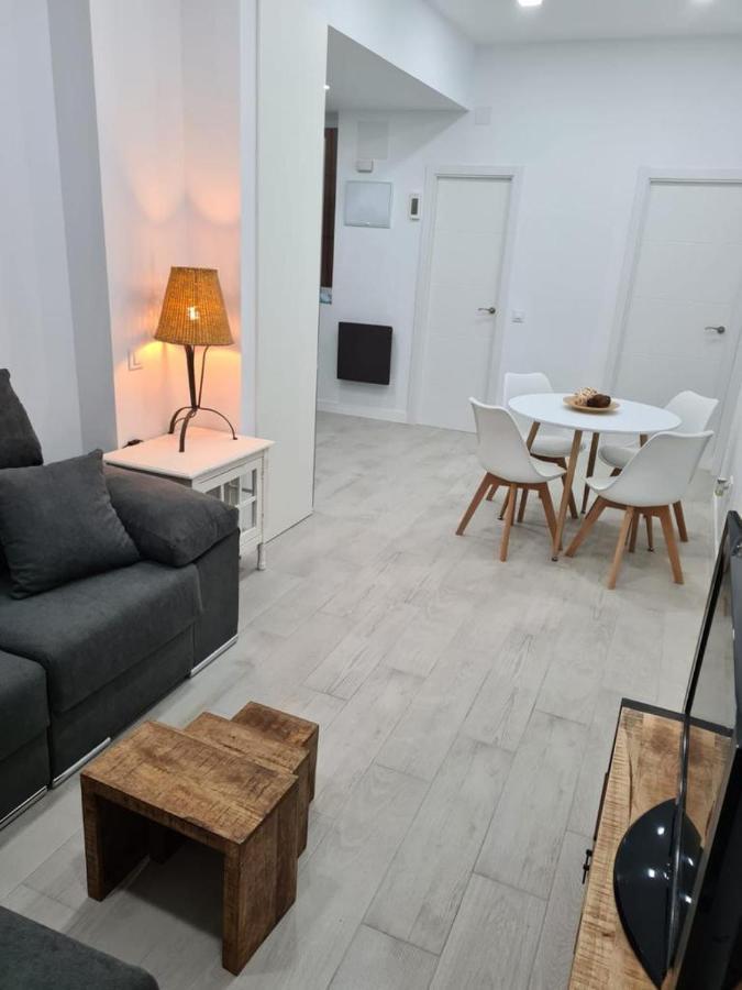 Apartamento Pet-Friendly En Atocha By Bebalmy Apartamento Madri Exterior foto