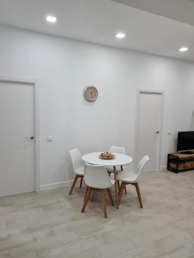 Apartamento Pet-Friendly En Atocha By Bebalmy Apartamento Madri Exterior foto
